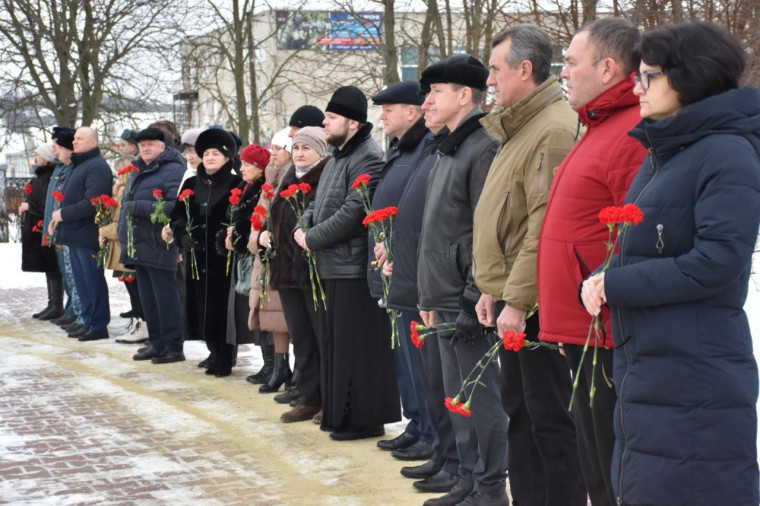 Ровеньки отмечают 81-годовщину со дня освобождения от немецко-фашистских захватчиков..